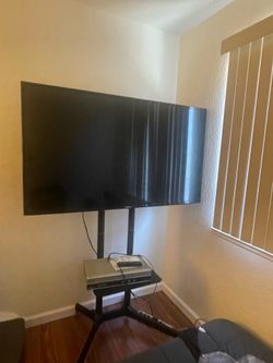 TV ROLLING STAND