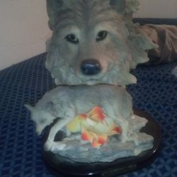 Wolf Collectible 
