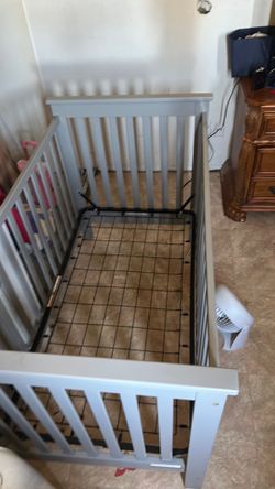 Baby crib