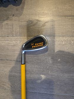 MOMENTUS SWING TRAINER  - LEFT HANDED