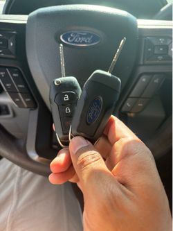 Car keys llaves de carro
