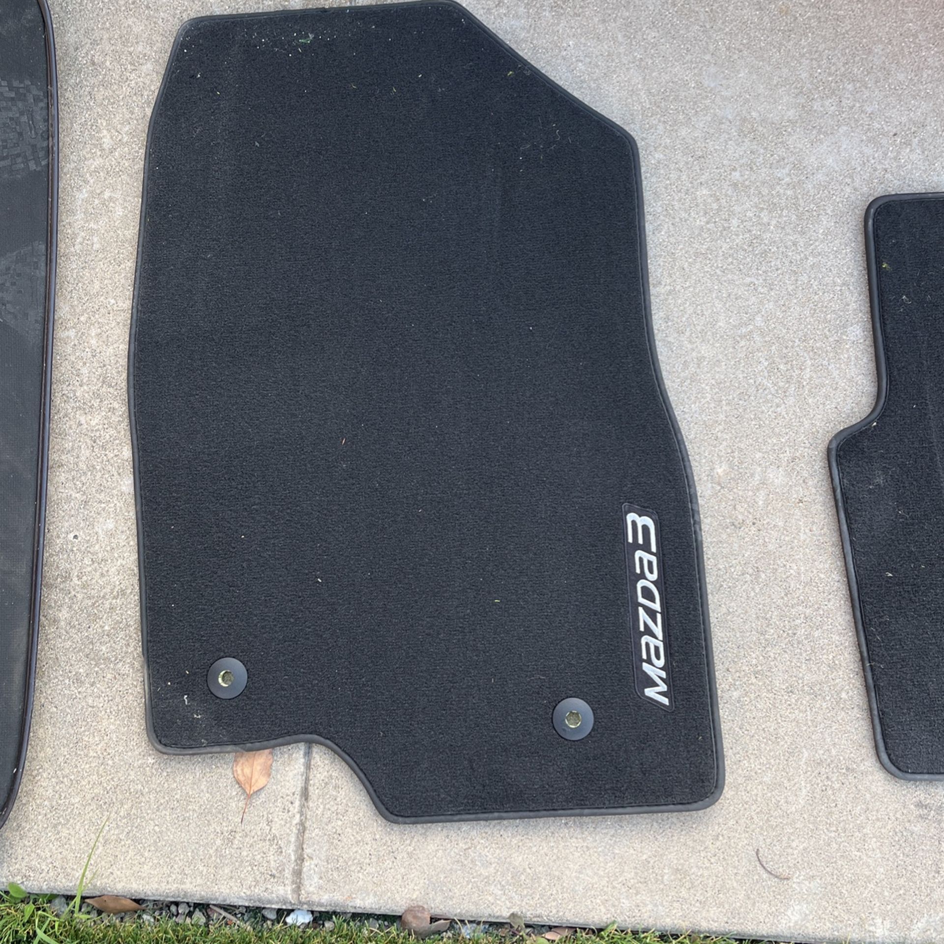 Mazda 3 Oem Floor Mats