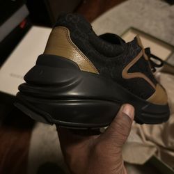 Gucci Tython size 8 (Gucci)