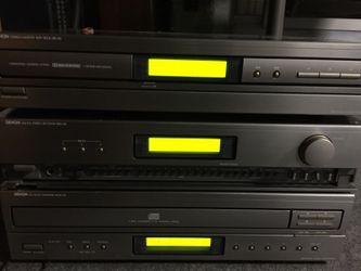 Vintage Denon Stereo system no speaker