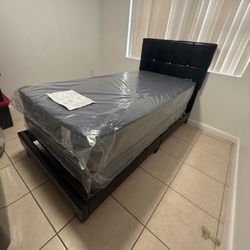 NEW BED FRAME TWIN SIZE WITH MATTRESS AND BOX SPRING 