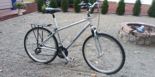 Schwinn TRAILWAY Hybrid SR Suntour ALL ALUMINUM Bike for Sale in