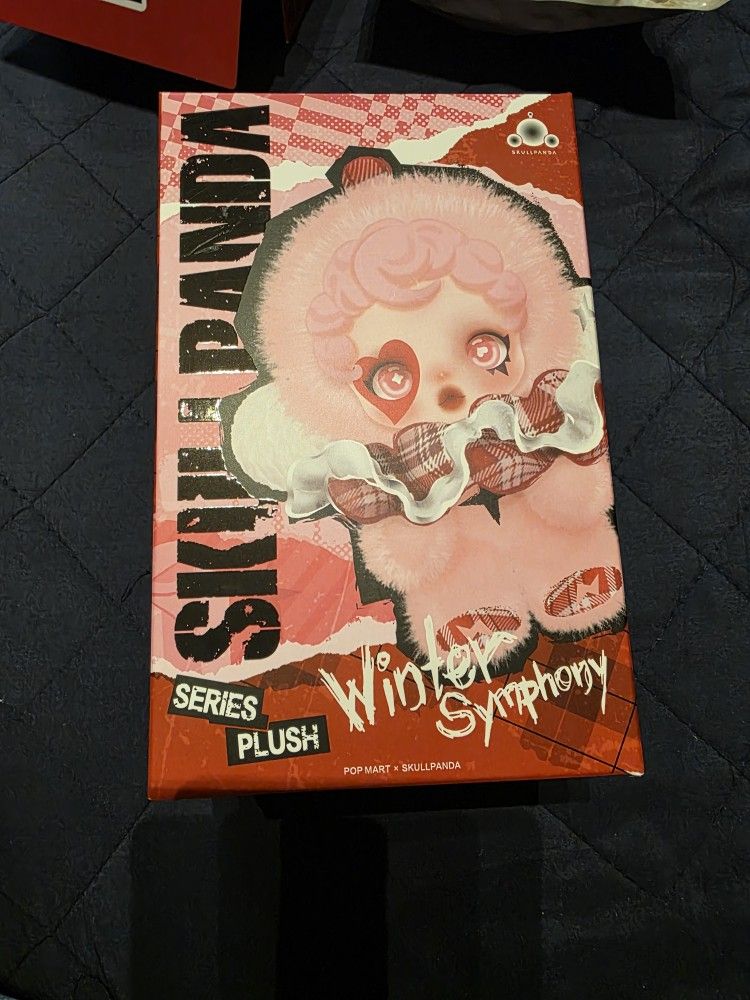 New RHAPSODY  SKULLPANDA Winter Symphony