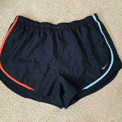 Womens 2xl Nike Dri Fit Shorts