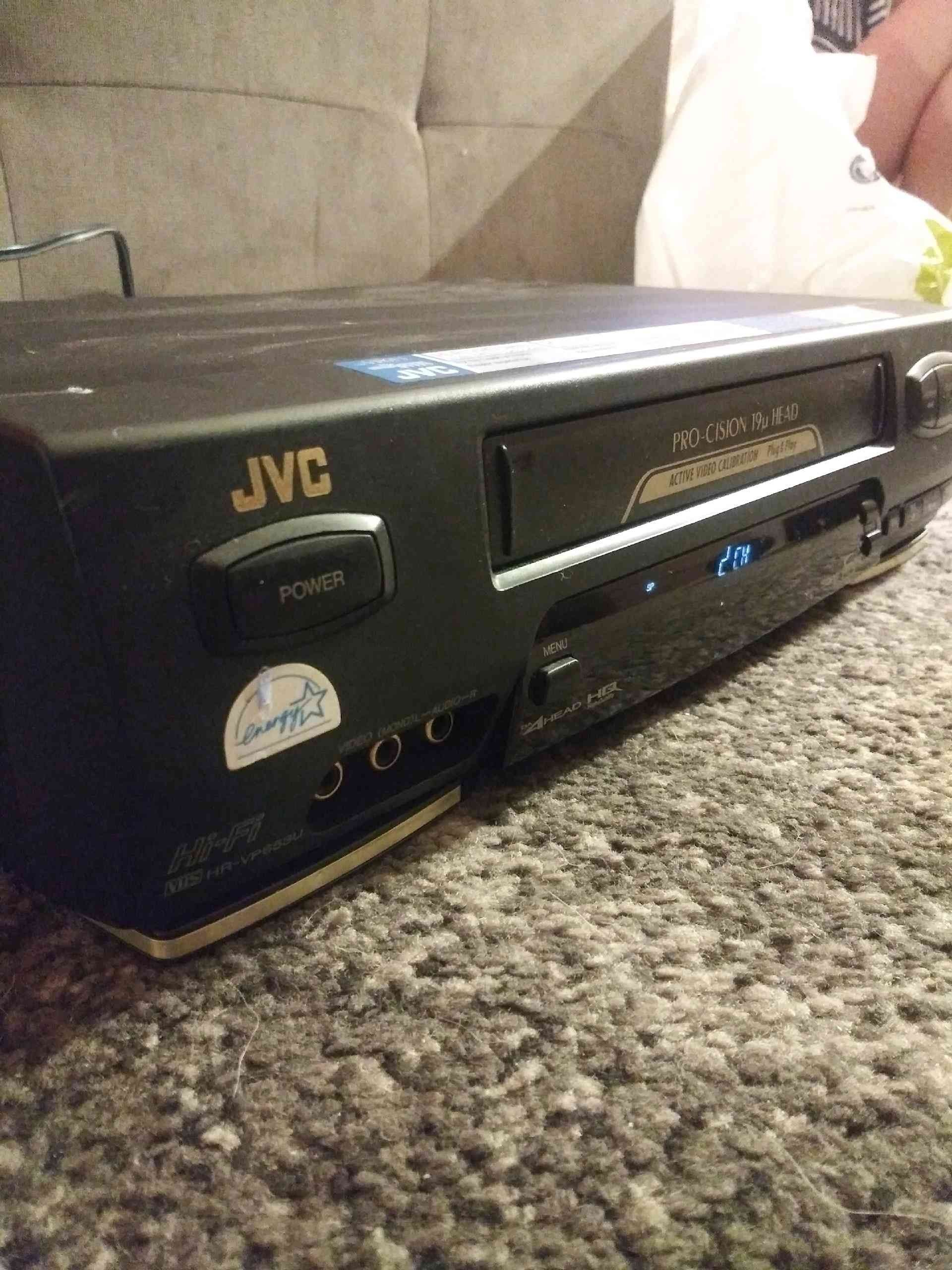 JVC VCR/ VHS Player Model:VP653