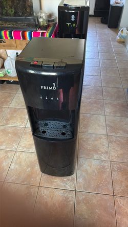 Primo water dispenser in great condition