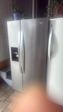 Whirlpool refrigerator