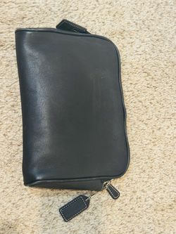 Coach Black Leather Zip Clutch