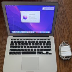 MacBook Air 13" 2017/4G RAM/128G SSD/Grade B /Fully Functional