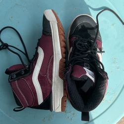 Vans Hiking Boots  Men’s Size 6 