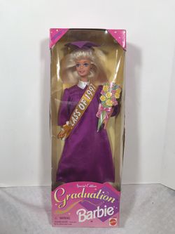 Vintage Mattel Class of 97 Graduation Barbie