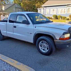 2003 Dodge Dakota