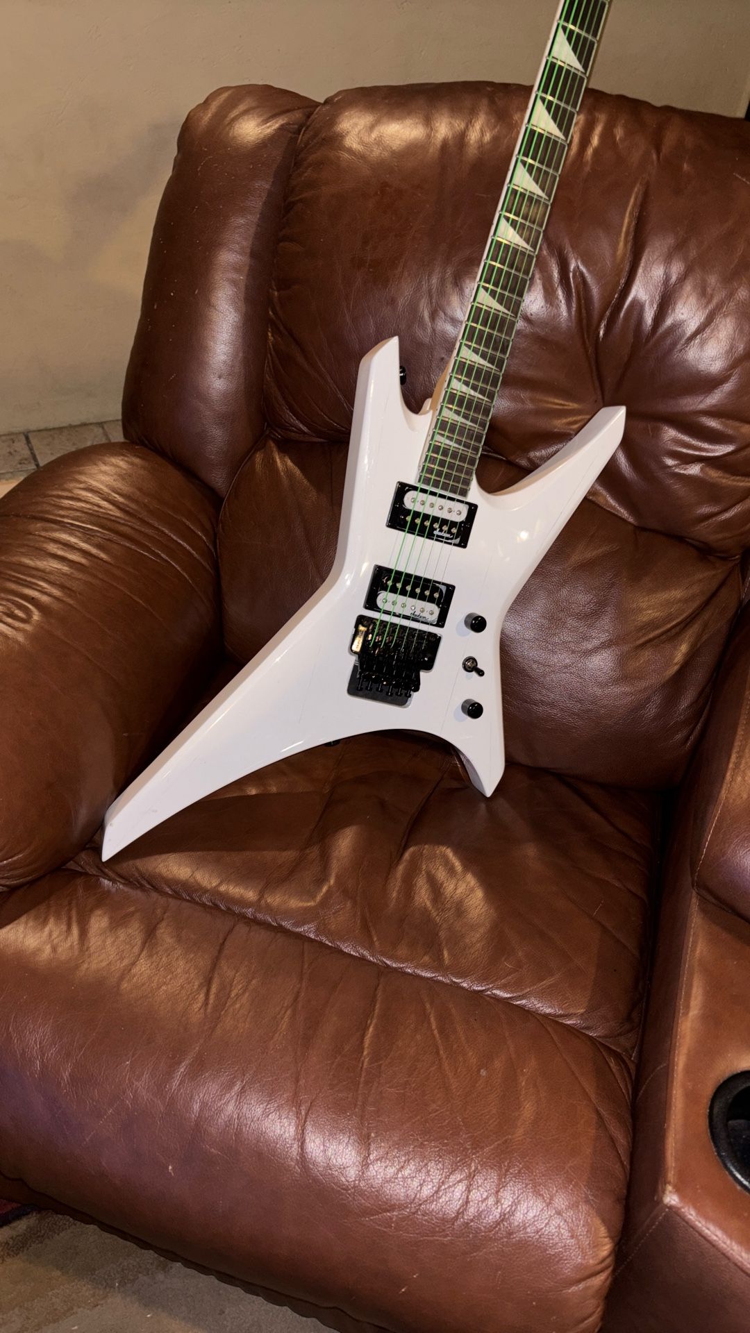 Jackson Warrior JS32