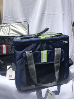 Insulated 40 can cooler