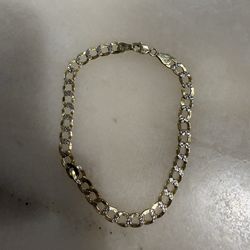 Cuban braclet