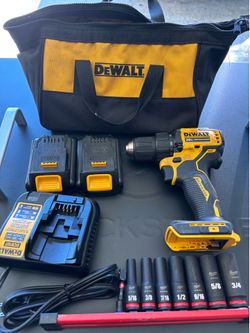 dewalt 20v max brushless atomic compact series drill