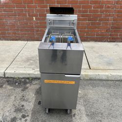 Frymaster GF14-SD Floor Fryer Full Pot, Natural Gas, 40 lb. cap.