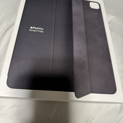 iPad Pro 12.9 Smart Folio Black Case
