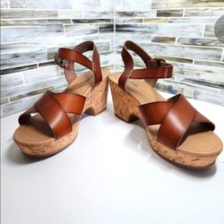 MAURICES Platform Wedges