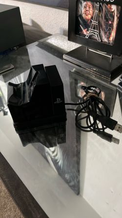 PlayStation 4 controller charger