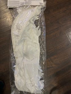 Lighted up white angel wings 68 inches