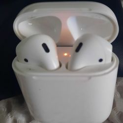 Apple AirPods
