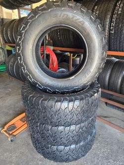 18 INCH TIRE LT 275/70R18 BF GOODRICH ALL-TERRAIN