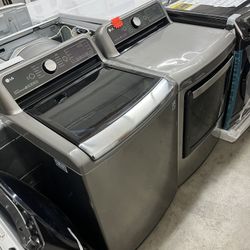 LG WASHER AND DRYER 