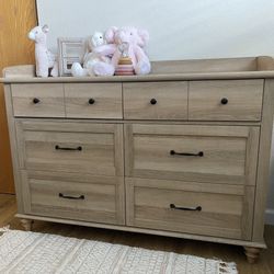 Baby Dresser with Changing Table
