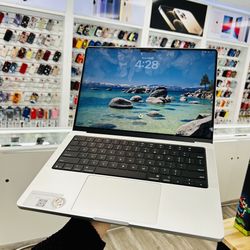 MacBook Pro 14 Inch 16GB Ram 512gb 