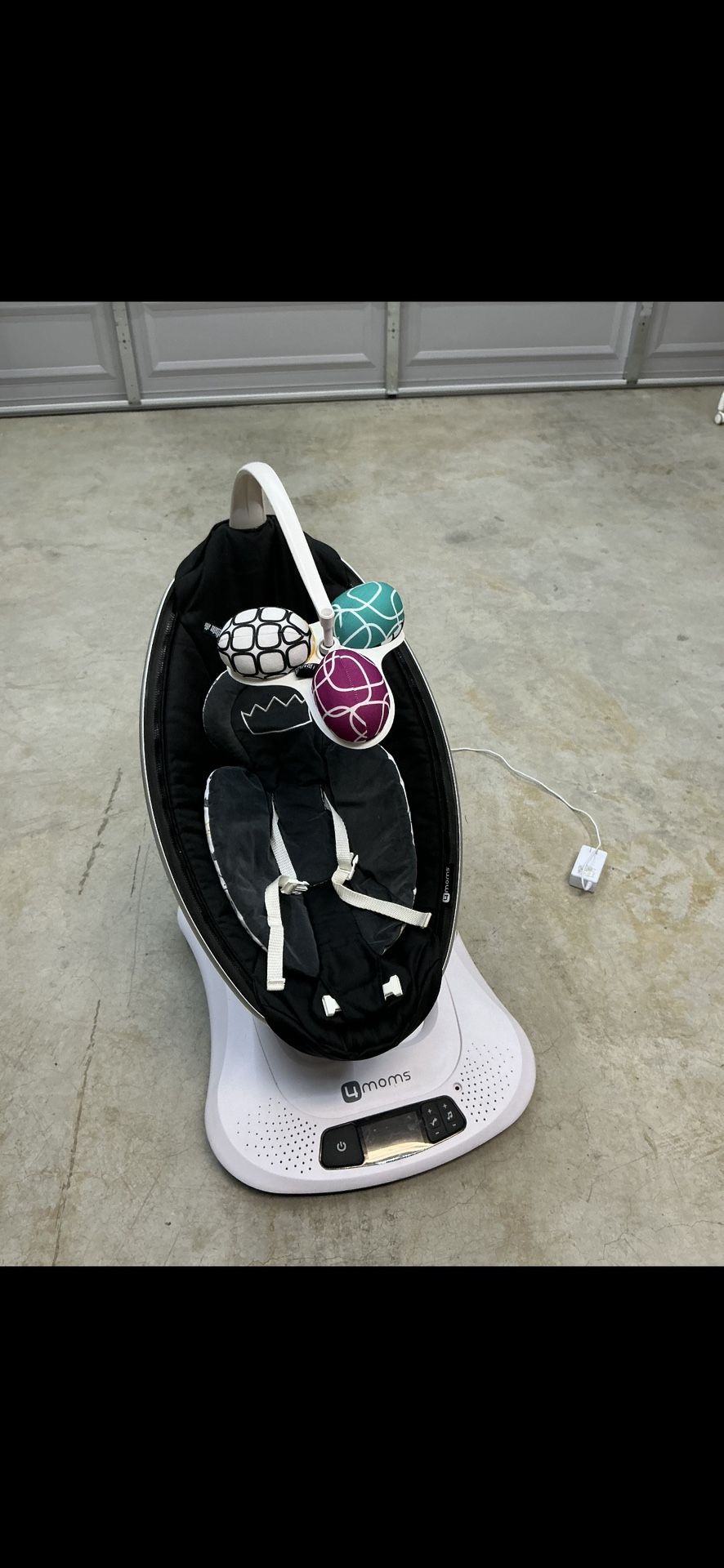 Mamaroo Swing Chair