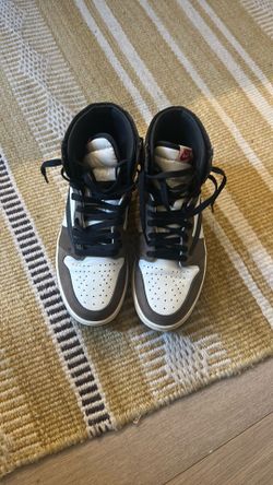 Nike Jordan one cactus Jack mid size 7.5