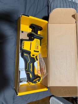 New Dewall reciprocating saw