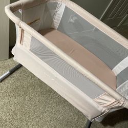 Baby Bedside Bassinet 