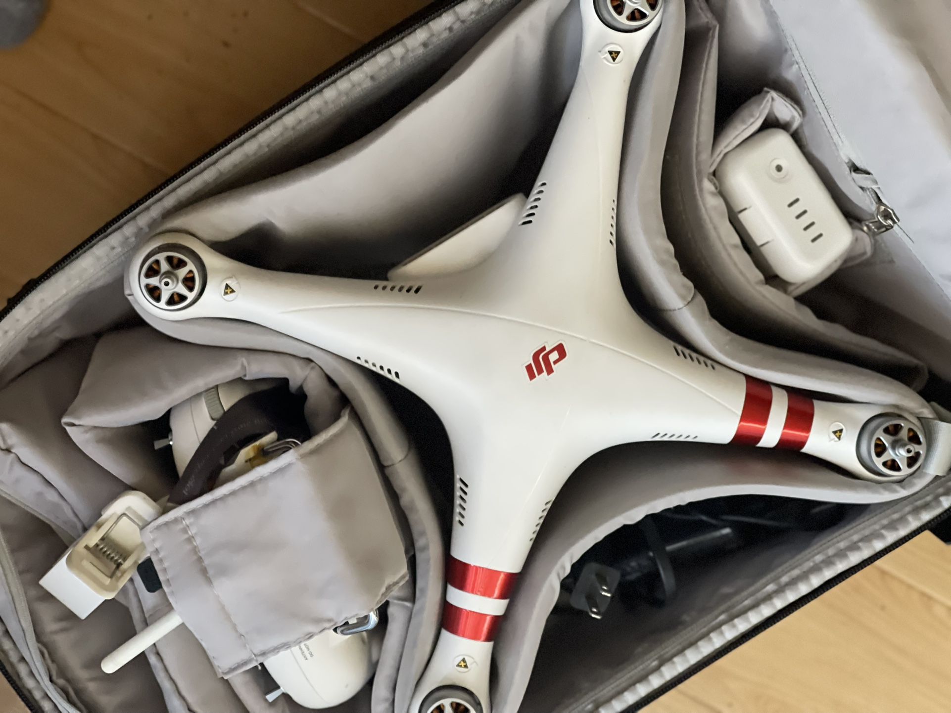 You See It!? YES ITS STIL AVAILABLE. DJI Drone Phantom 3 Standard With Camera