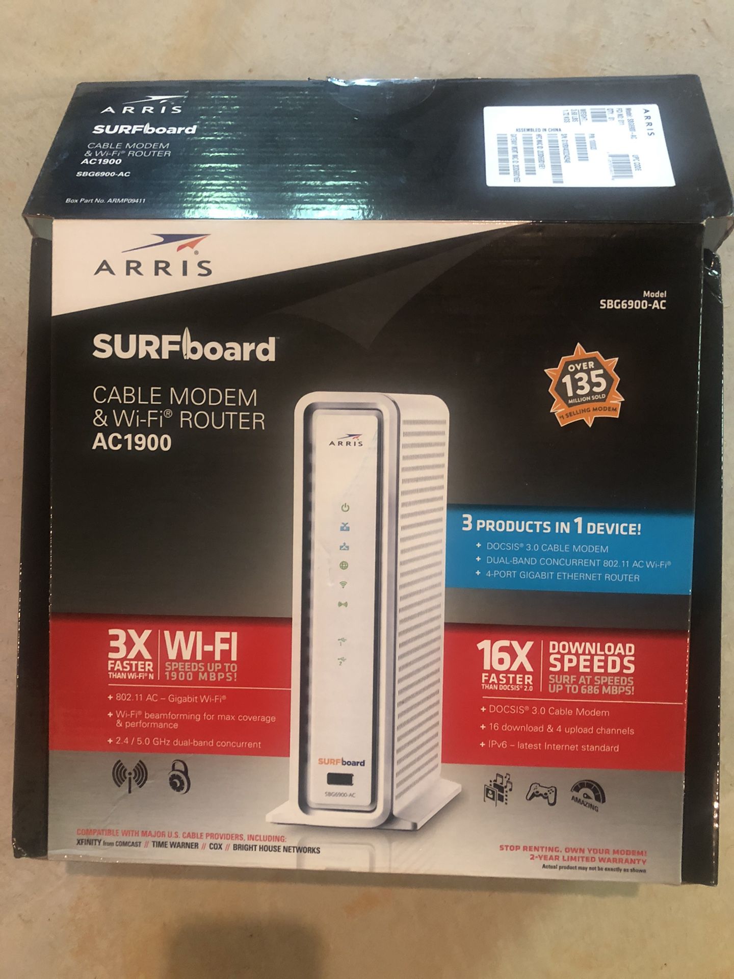 Surfboard Cable Modem and WiFi Router AC1900-SBG6900