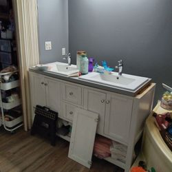 60 Inches Vanity 