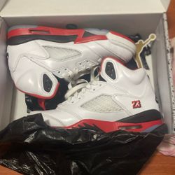  Jordan 5 retro "fire red" 