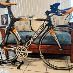 Orbea Full Carbon Roadbike Size 56cm Large Campagnolo Componets And Wheels 20 Speeds Like New..