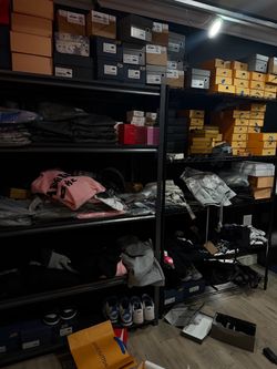 Bulk streetwear