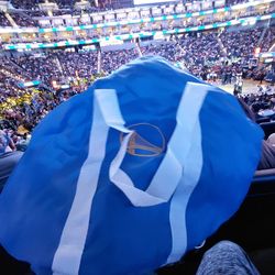 2026 gsw warriors duffel bag blue new april 5 (new)