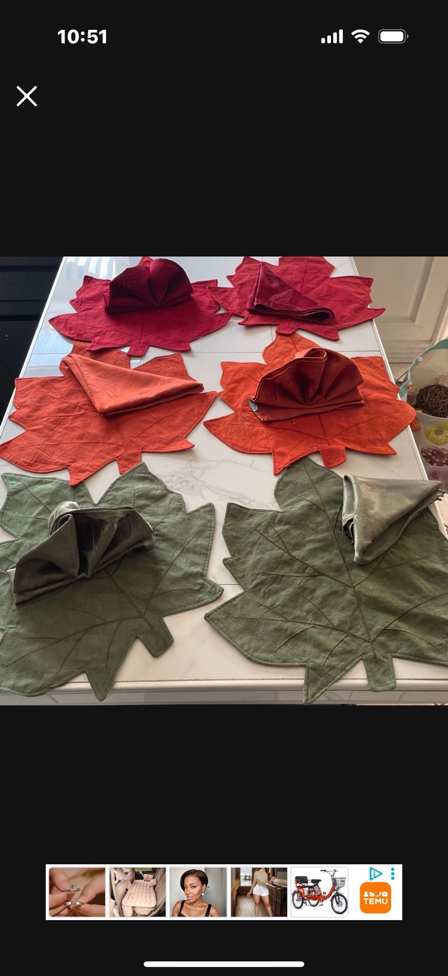 Table Mats And Dinner Napkins 