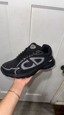 Dior b30 size 8,9 high quality price is firm ‼️