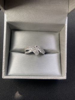 10K Diamond Ring