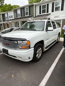 2002 GMC Yukon Denali xl