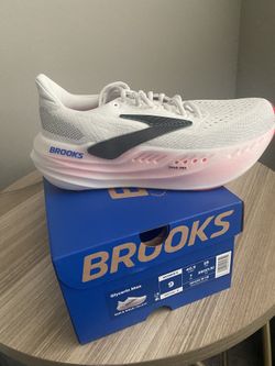 Size 9 Women Glycerin Max